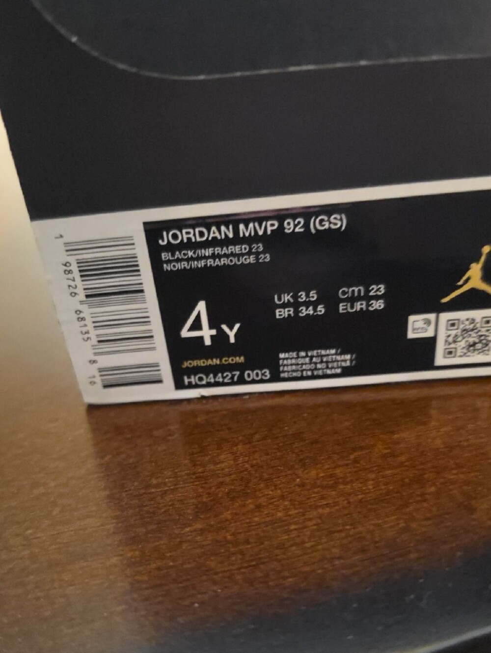 Jordan Kids MVP 92 Black and Red Sneakers 4Y & 4.5Y - Picture 2 of 7
